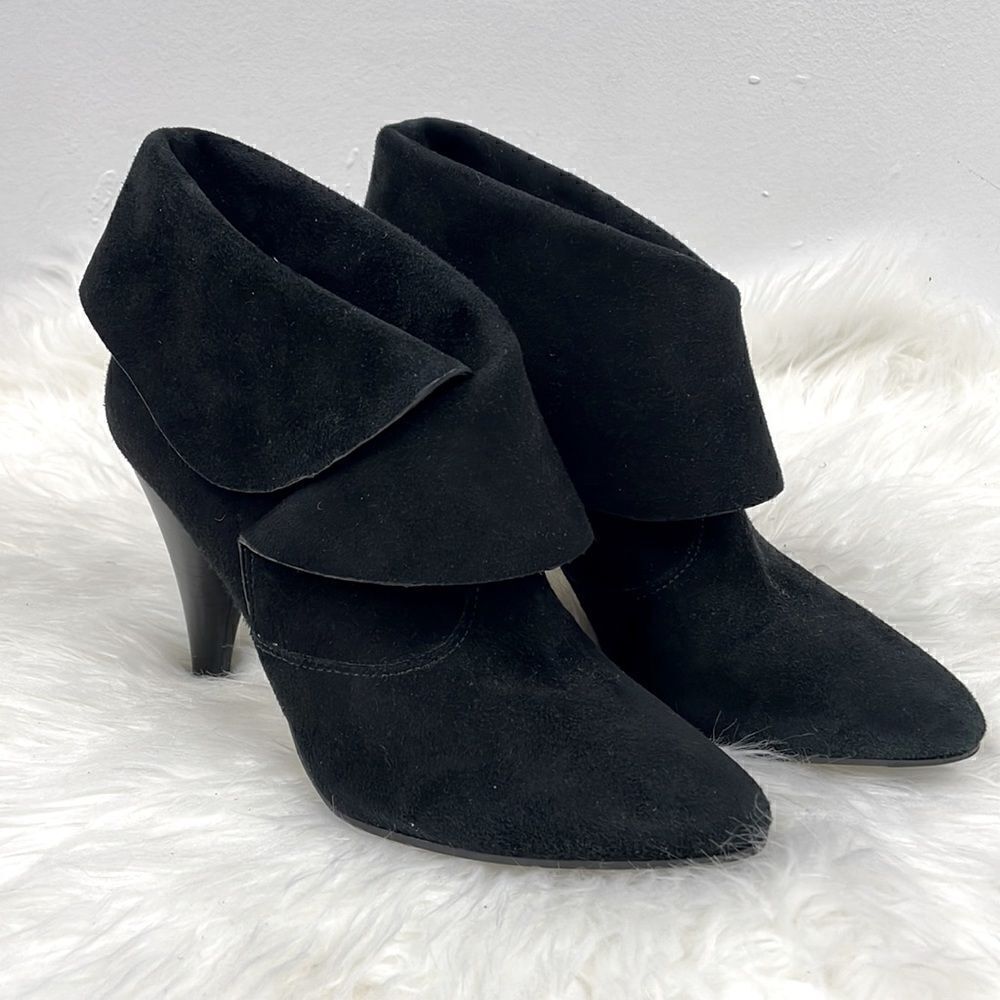 VIA SPIGA black suede ankle heel booties 7M